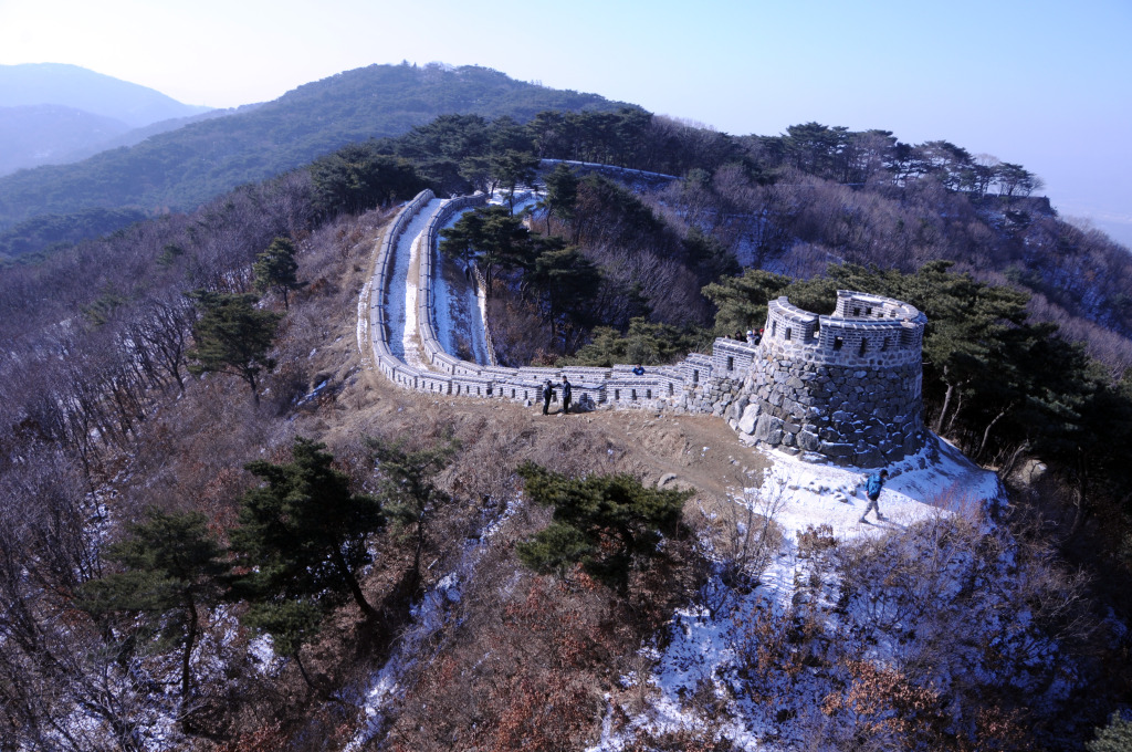 Explore Namhansanseong Fortress: A Historic Gem with Stunning Views